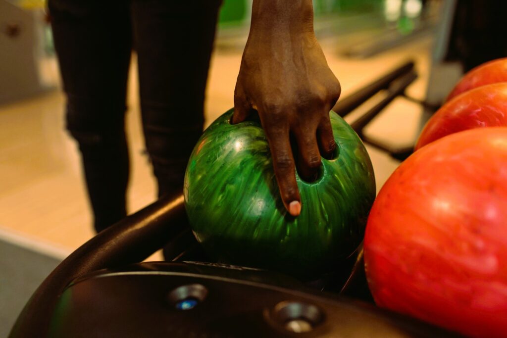 bowling-royalty